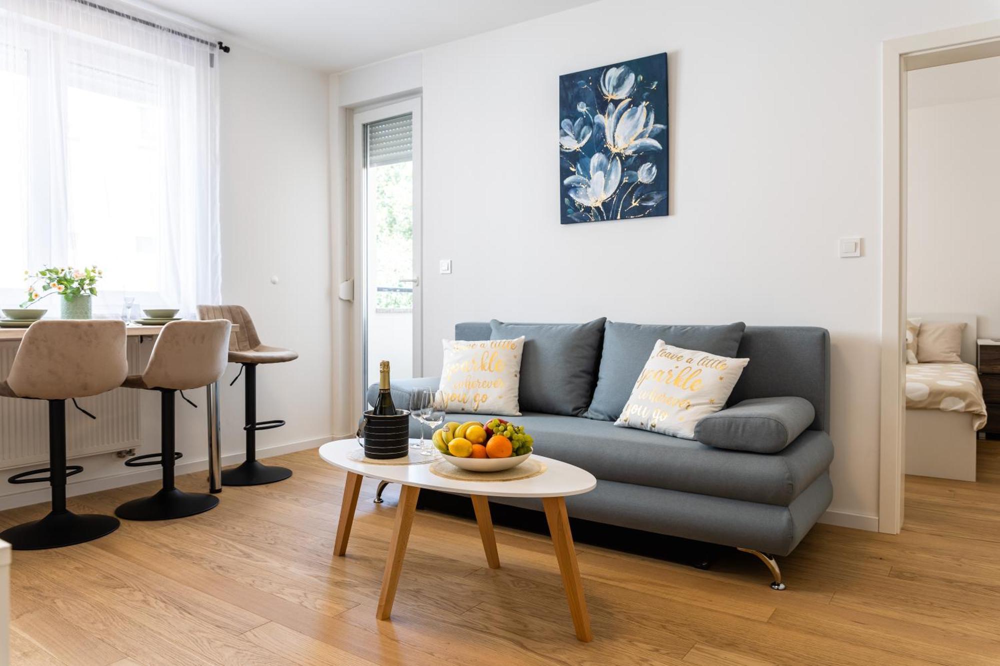 Ninas Apartman Загреб Екстериор снимка