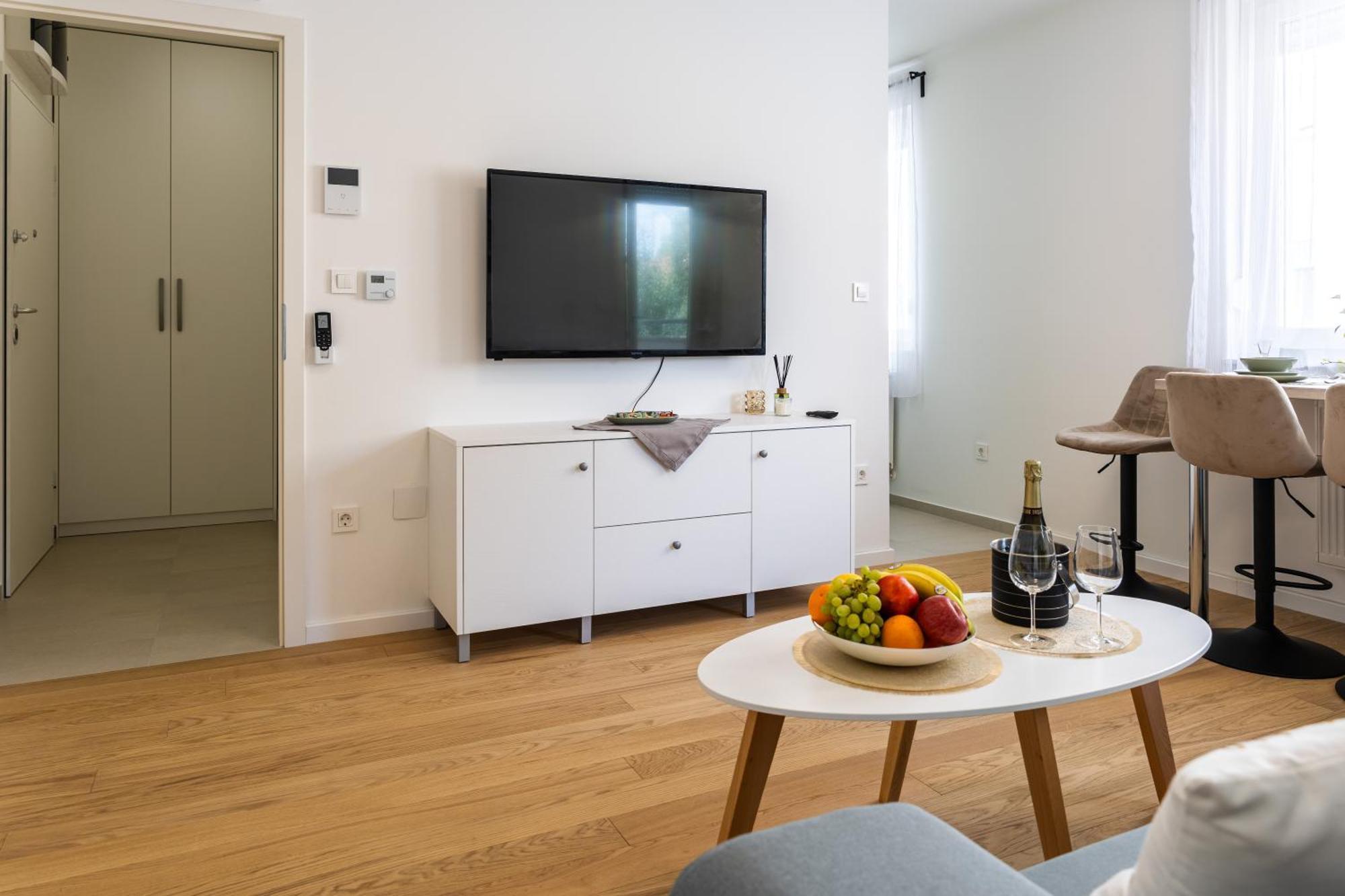 Ninas Apartman Загреб Екстериор снимка